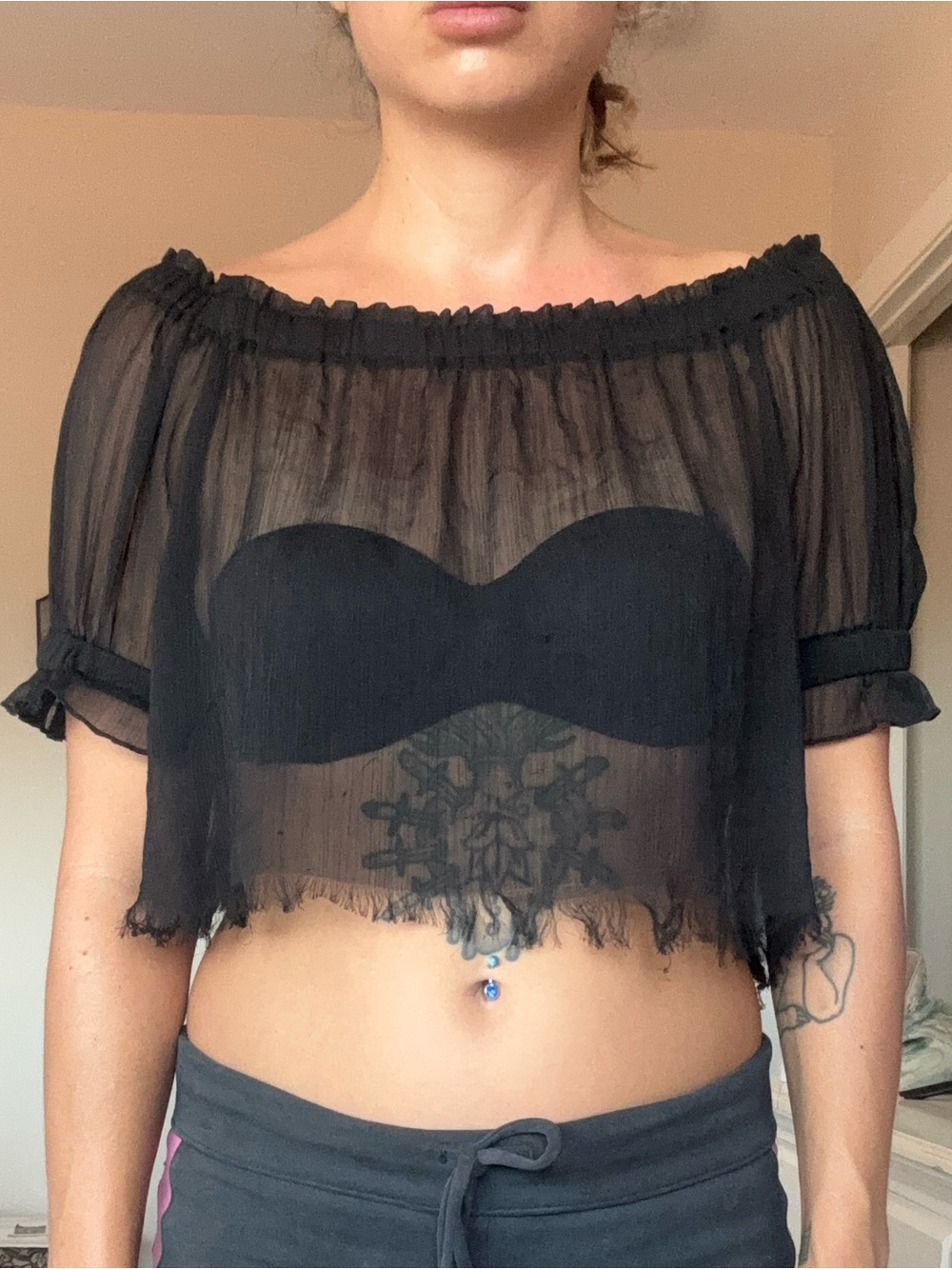 Crop top